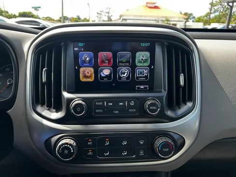 Used 2018 Chevrolet Colorado LT w/ LT Convenience Package RWD image 31