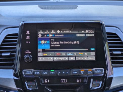 Certified 2024 Honda Odyssey Touring image 24