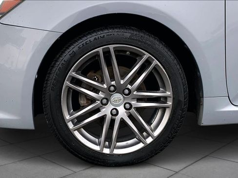 Used 2013 Scion tC image 10