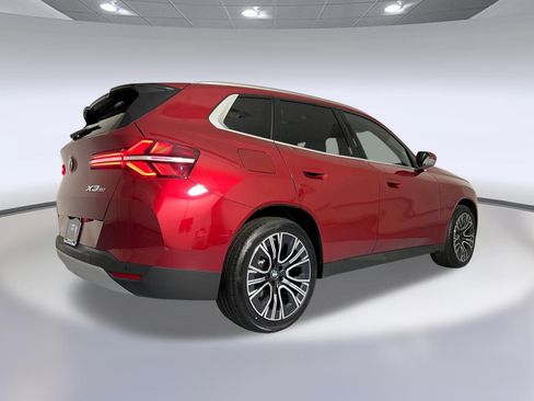 Certified 2025 BMW X3 xDrive30i w/ Premium Package AWD/4WD image 9