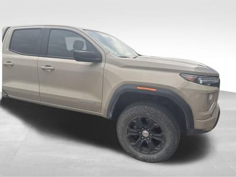 Used 2024 GMC Canyon Elevation w/ Convenience Package RWD image 16