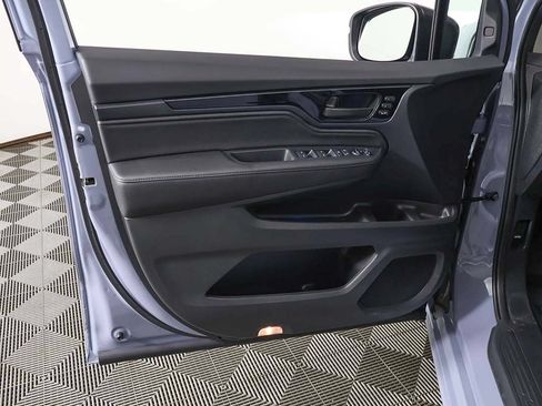 New 2026 Honda Odyssey Touring image 12