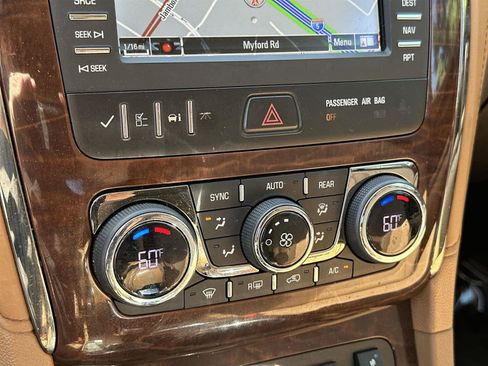 Used 2013 Buick Enclave Leather FWD image 37