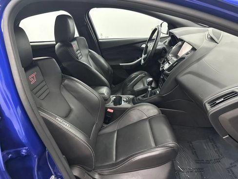 Used 2014 Ford Focus ST w/ Equipment Group 202A FWD image 24
