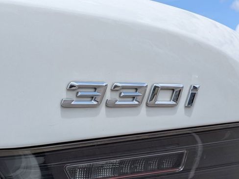 Used 2020 BMW 330i Sedan w/ Convenience Package image 23