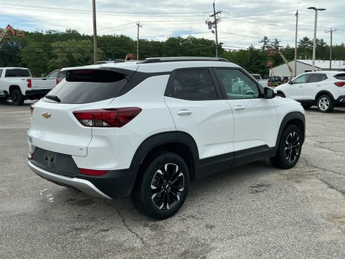 Certified 2023 Chevrolet TrailBlazer LT AWD/4WD image 3