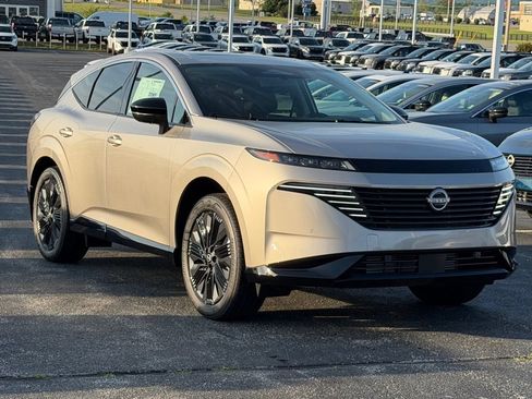 New 2026 Nissan Murano Platinum w/ Cargo Package AWD/4WD image 2
