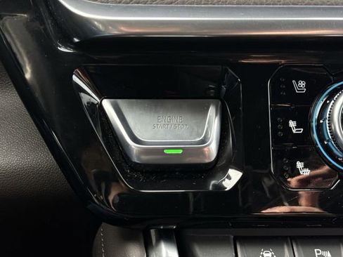 Used 2023 GMC Sierra 1500 Denali w/ Denali Reserve Package image 17