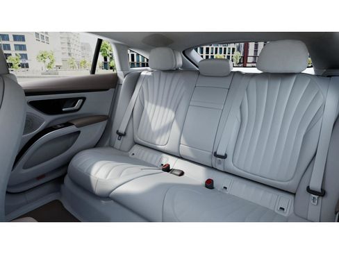 Used 2023 Mercedes-Benz EQS 450+ Sedan image 6