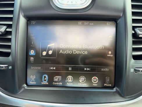 Used 2015 Chrysler 300 C w/ Light Group AWD/4WD image 17