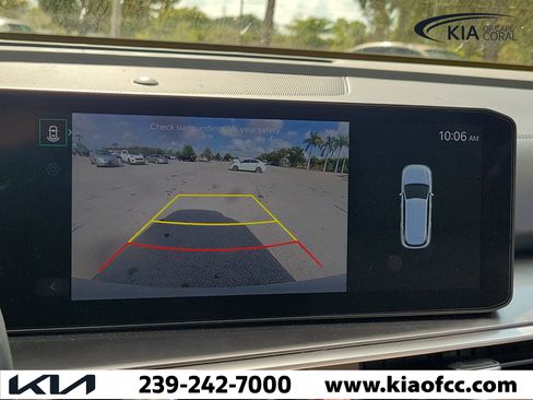 Certified 2025 Kia Sorento S FWD image 27