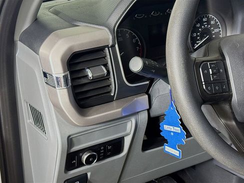 Used 2023 Ford F150 XLT RWD image 10