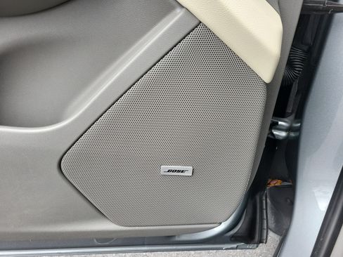 Certified 2024 Cadillac XT6 Premium Luxury w/ Technology Package FWD image 17