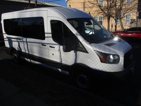 Used 2016 Ford Transit 350 XL image 5