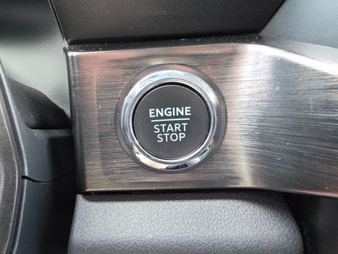 Used 2024 Ford F350 Lariat w/ Lariat Ultimate Package AWD/4WD image 58