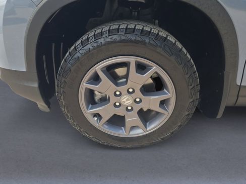 Used 2024 Honda Passport TrailSport image 10