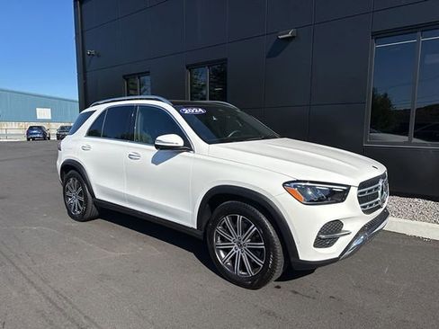 Used 2024 Mercedes-Benz GLE 350 4MATIC image 7