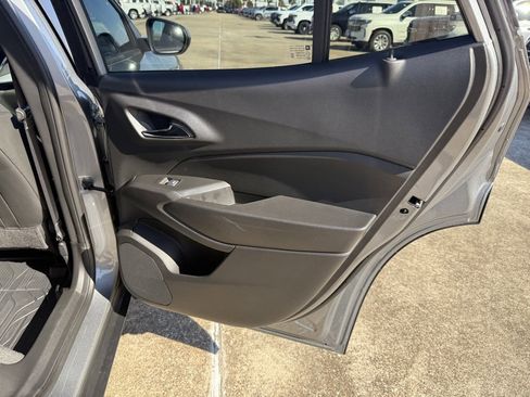 New 2025 Chevrolet Trax LT w/ Driver Confidence Package image 40