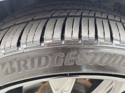 Used 2023 Lexus IS 350 F Sport AWD/4WD image 29