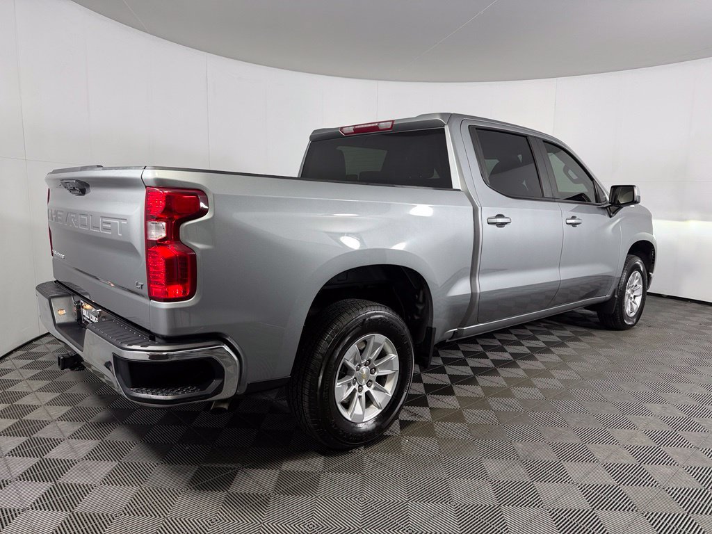 Used 2025 Chevrolet Silverado 1500 LT RWD image 7