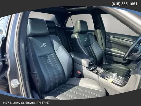 Used 2018 Chrysler 300 S w/ 300S Premium Group AWD/4WD image 14
