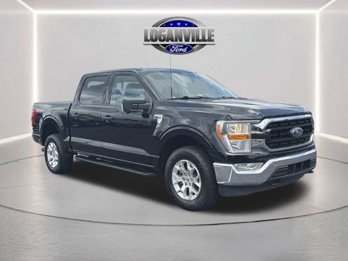 Certified 2022 Ford F150 XLT w/ Equipment Group 301A Mid AWD/4WD image 1