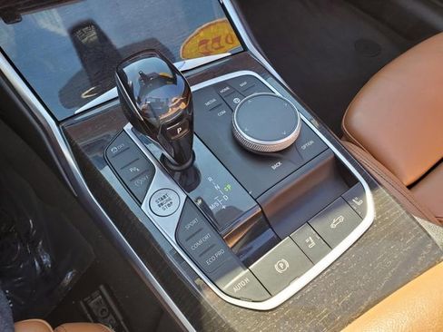 Used 2021 BMW 430i Convertible image 22