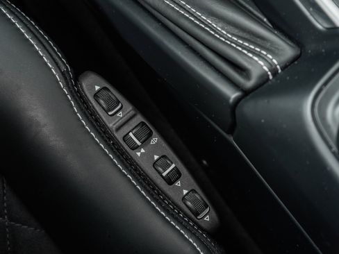 Used 2018 Mercedes-Benz G 550 Squared image 25