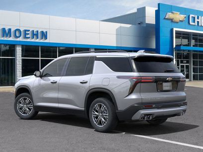 New 2025 Chevrolet Traverse LT w/ Enhanced Driving Package