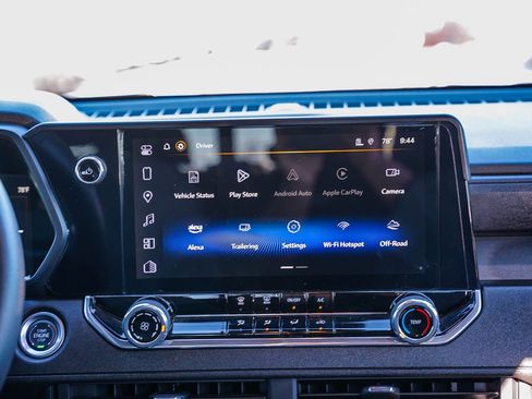 Used 2024 Chevrolet Colorado Trail Boss w/ Technology Package image 15