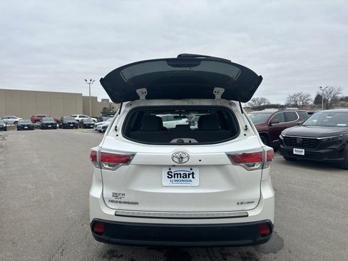 Used 2015 Toyota Highlander Plus image 10