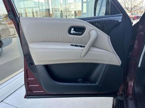 Used 2023 Nissan Armada Platinum w/ Captain's Chairs Package AWD/4WD image 45