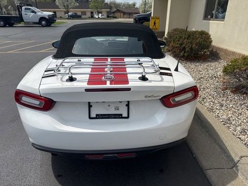 Used 2019 FIAT 124 Spider Classica w/ Technology Group RWD image 7