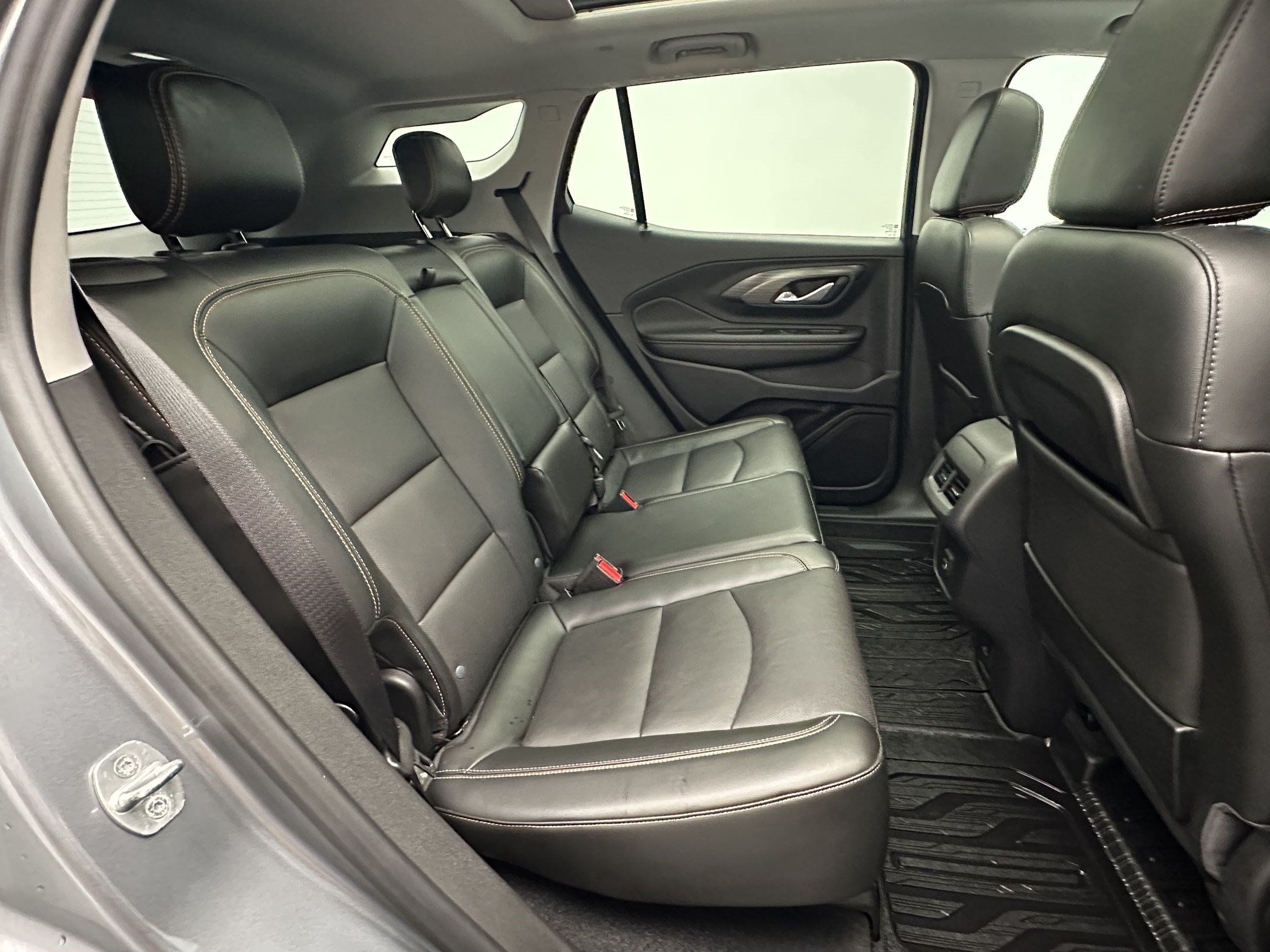 Certified 2020 GMC Terrain SLT w/ Preferred Package AWD/4WD image 31