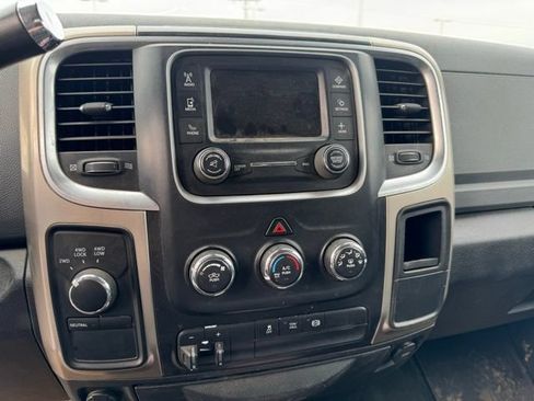 Used 2014 RAM 2500 SLT AWD/4WD image 13