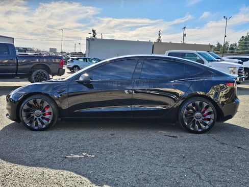 Used 2023 Tesla Model 3 Performance image 5