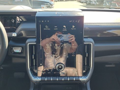 New 2026 GMC Yukon Elevation image 27