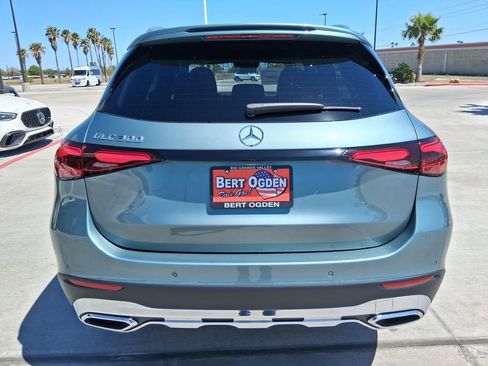 New 2026 Mercedes-Benz GLC 300 image 8