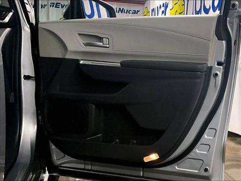 Certified 2024 Toyota Sienna XLE image 12