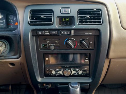 Used 1999 Toyota 4Runner SR5 image 40