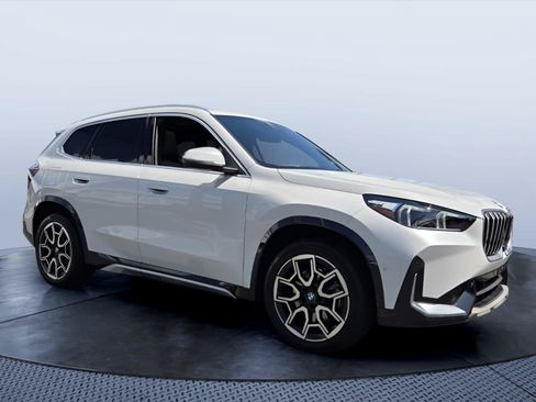 Certified 2026 BMW X1 xDrive28i w/ Technology Package AWD/4WD image 1