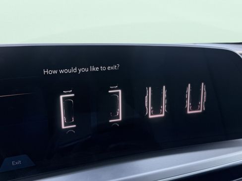 Used 2024 Cadillac Lyriq Luxury RWD image 41