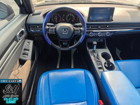 Used 2023 Honda Civic Sport image 4
