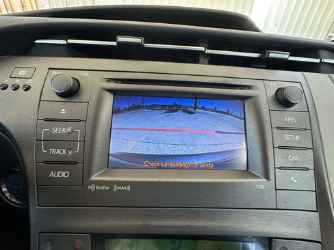 Used 2015 Toyota Prius Three FWD image 31