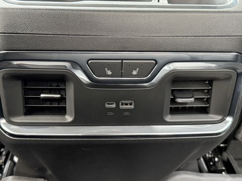 New 2026 GMC Sierra 1500 SLT w/ SLT Premium Plus Package image 39