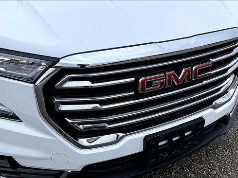 Used 2024 GMC Terrain SLT AWD/4WD image 27
