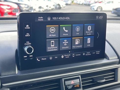 Used 2025 Honda Pilot EX-L image 13