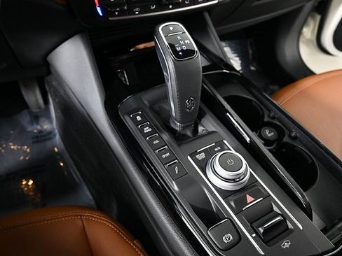 Used 2022 Maserati Levante GT image 18