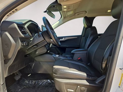Used 2023 Ford Escape SE FWD image 23