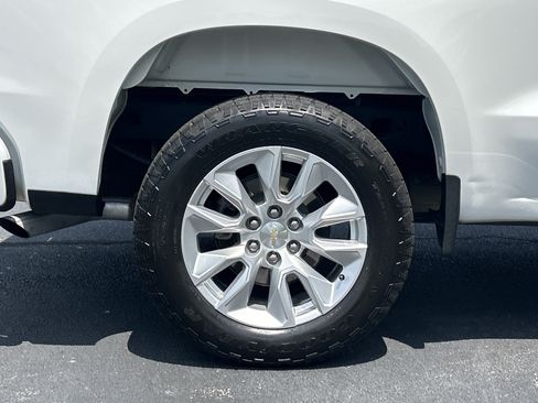Used 2024 Chevrolet Silverado 1500 Custom RWD image 14